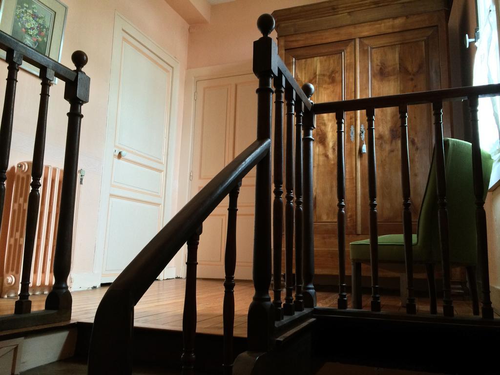 Chateau Du Beugnon Bed and Breakfast Tigné Exterior foto