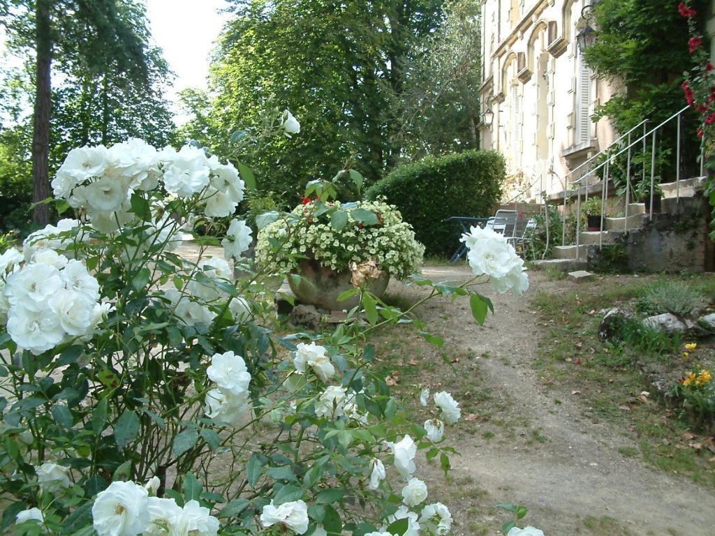 Chateau Du Beugnon Bed and Breakfast Tigné Exterior foto